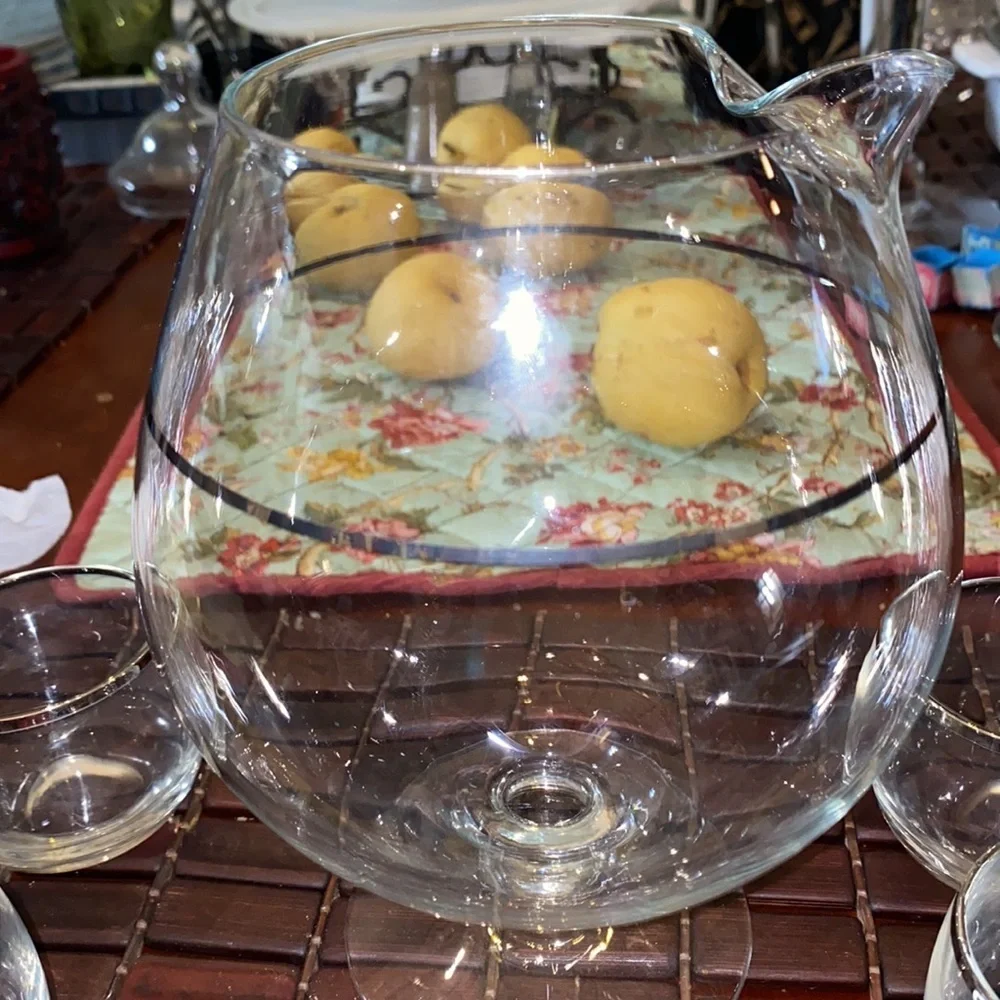 BOX41 Midcentury Martini Pitcher w/ 6 Glasses, silver band